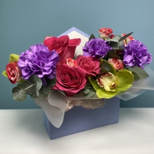 Композиция к 14 февраля "Красочный конверт"