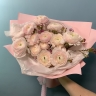Букет к 14 февраля "Из ранункулюсов"