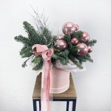 Новогодняя композиция из нобилиса 