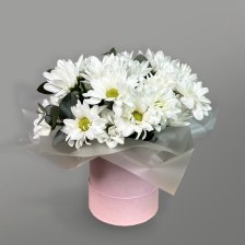 Композиция из хризантем